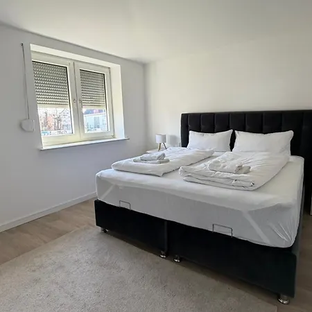 Moderne Maisonette-wohnung Mit Garten In Fuer 7 Personen Niestetal