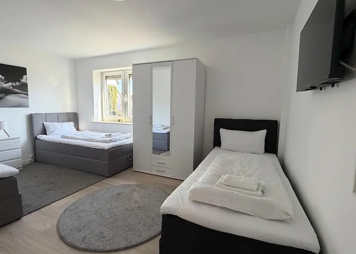 Moderne Maisonette-wohnung Mit Garten In Fuer 7 Personen * Niestetal