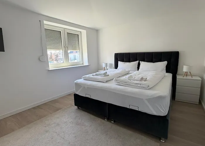 Moderne Maisonette-wohnung Mit Garten In Fuer 7 Personen Niestetal